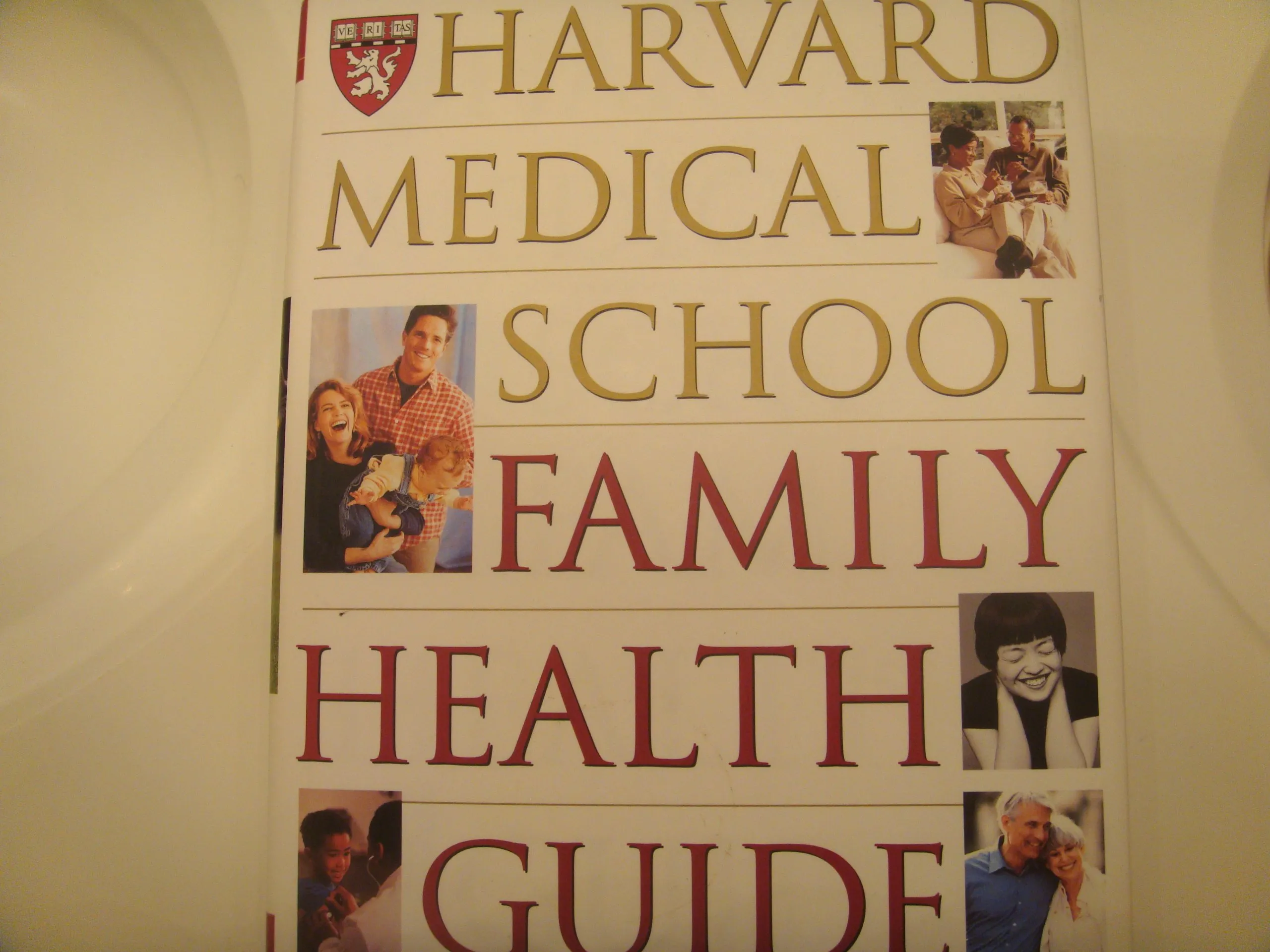 Harvard Medical School Family Health Guide - Comprehensive Resource for Health Management